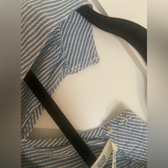 Top - Picture 3 of 4